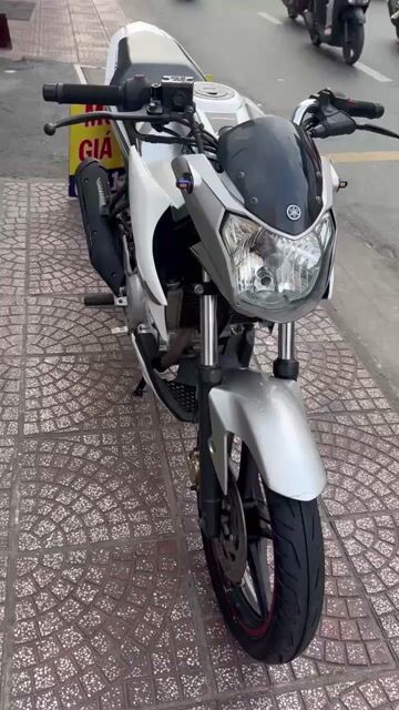 Yamaha FZ 150cc 2015 bs 59c2-53392. Mua bán Xe máy tại Quận Phú Nhuận Tp Hồ Chí Minh được đăng bởi Thanh Hùng xebachin  hình 1