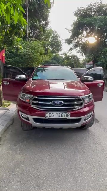 Ford Everest 2018 Titanium 2.0L 4x4 AT - 11000 km. Mua bán Ô tô tại Quận Nam Từ Liêm Hà Nội được đăng bởi Auto Hà Nội hình 1