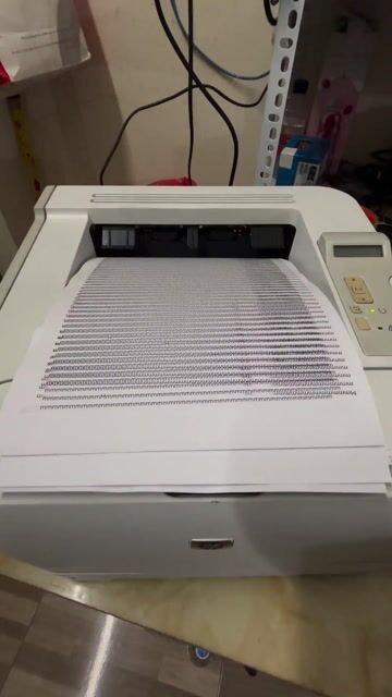 Máy in laser HP LaserJet P2055dn In 2 mặt. Mua bán Đồ dùng văn phòng tại Quận Long Biên Hà Nội được đăng bởi Huy Huy hình 1