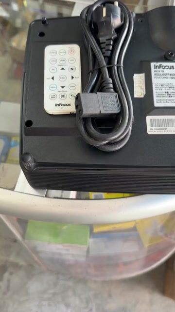 Thanh Lý Máy Chiếu Giá Rẻ. Mua bán Máy ảnh, Máy quay tại Quận Bình Thạnh Tp Hồ Chí Minh được đăng bởi nguyễn anh tuấn hình 1