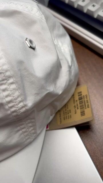 Nón Sơn Cotton Trắng nguyên tag. Mua bán Phụ kiện thời trang khác tại Quận Đống Đa Hà Nội được đăng bởi Duy Anh hình 1