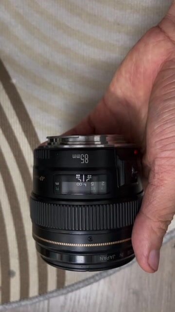 Ống kính Canon Fix 85mm f/1.8 Đã sử dụng. Mua bán Máy ảnh, Máy quay tại Quận Hoàng Mai Hà Nội được đăng bởi HB hình 1