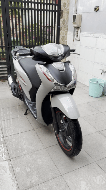 SH 160i abs 2025 odo siêu lướt 5000km chính chủ. Mua bán Xe máy tại Quận 7 Tp Hồ Chí Minh được đăng bởi Cường hình 1