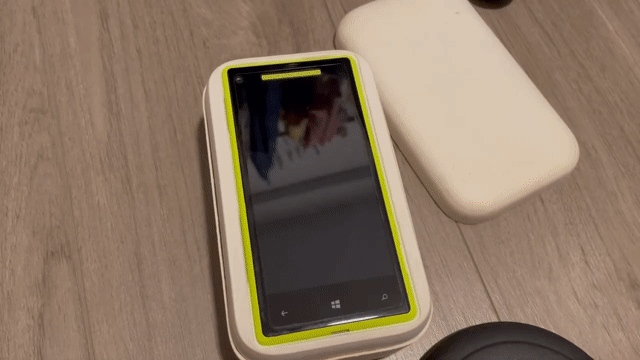 HTC 8x vàng hiếm - Windows phone 8.0 update  3. Mua bán Điện thoại tại Huyện Bình Chánh Tp Hồ Chí Minh được đăng bởi Võ Linh hình 1