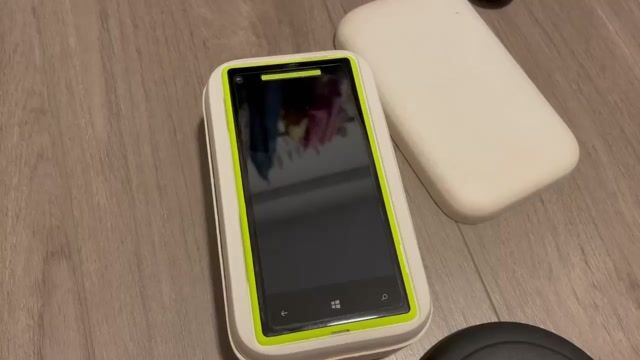 HTC 8x vàng hiếm - Windows phone 8.0 update  3. Mua bán Điện thoại tại Huyện Bình Chánh Tp Hồ Chí Minh được đăng bởi Võ Linh hình 1