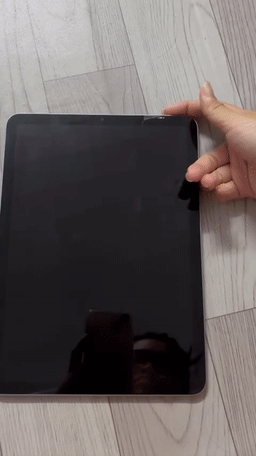 Apple iPad Air 4 64GB Xám Nứt màn nhẹ. Mua bán Máy tính bảng tại Thành phố Biên Hòa Đồng Nai được đăng bởi Hiếu hình 1