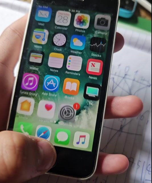 Apple iPhone 5C Trắng. Mua bán Điện thoại tại Huyện Đan Phượng Hà Nội được đăng bởi Nguyễn Minh Việt hình 1