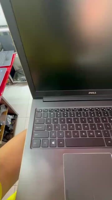 🔥 **DELL VOSTRO 5568 - i5, ONBOARD, MÀN TO ** 🔥. Mua bán Laptop tại Quận Ngũ Hành Sơn Đà Nẵng được đăng bởi LAPTOP TUẤN ĐẠT  hình 1