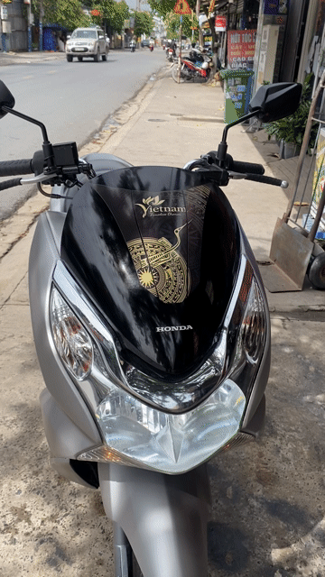 Honda PCX CHUẨN THÁI. ZIN ÊM CHQTS. Mua bán Xe máy tại Thành phố Thủ Đức Tp Hồ Chí Minh được đăng bởi Xe Máy Quốc Hằng góp 0 đồng hình 1