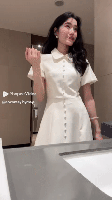 COCOMAY Đầm Maxi cao cấp cổ sen nút bọc size L. Mua bán Quần áo tại Quận 4 Tp Hồ Chí Minh được đăng bởi shop mỹ phẩm nước hoa charme túi giày dép  chính hãng sỉ SL giá tốt  hình 1