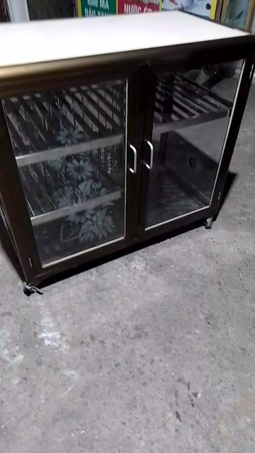Thanh lý lại rẻ tủ bếp còn đẹp cho ai cần . Mua bán Tủ, kệ gia đình tại Quận Bình Tân Tp Hồ Chí Minh được đăng bởi Phát  hình 1