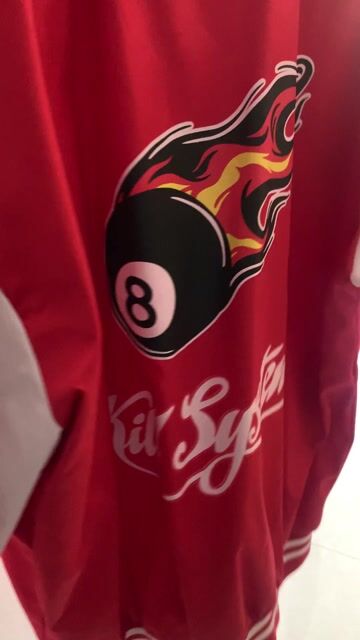 Thanh lý áo Bomber size XL trắng đỏ