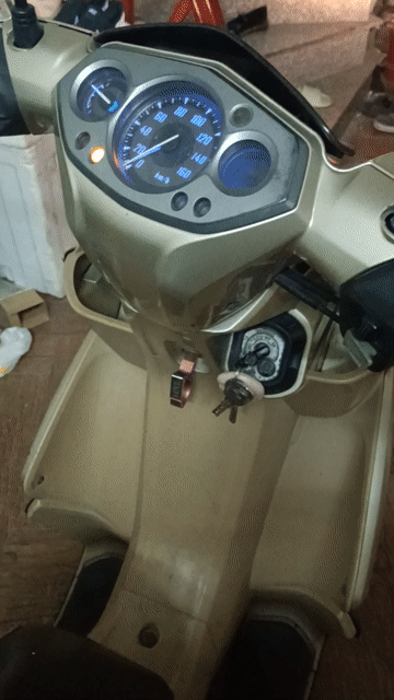 Yamaha Novo 3 màu Vàng cát. Mua bán Xe máy tại Quận Cầu Giấy Hà Nội được đăng bởi phan mạnh hùng hình 1