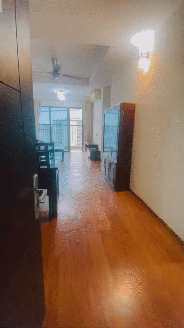 Cho thuê Căn hộ Chung cư Valencia Garden Quận Long Biên Hà Nội diện tích 80 m² giá 10,9 triệu/tháng