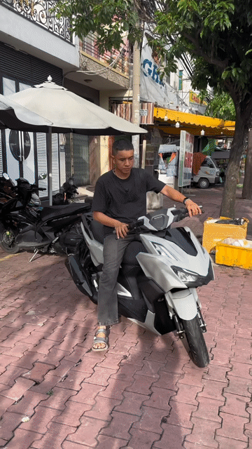 GÓP 0 LS- Vario 160 ABS 2023 Xám xi măng 17.000 km. Mua bán Xe máy tại Quận 12 Tp Hồ Chí Minh được đăng bởi Bùi văn hiếu hình 1