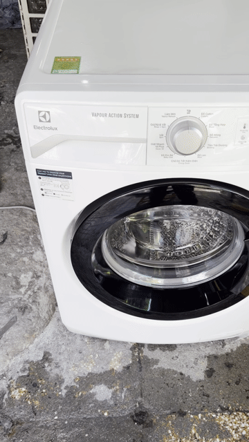 Máy giặt Electrolux cửa trước 8kg Inverter Trắng. Mua bán Máy giặt tại Quận Tân Phú Tp Hồ Chí Minh được đăng bởi Điện Lạnh Thanh Sang hình 1
