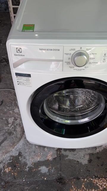 Máy giặt Electrolux cửa trước 8kg Inverter Trắng. Mua bán Máy giặt tại Quận Tân Phú Tp Hồ Chí Minh được đăng bởi Điện Lạnh Thanh Sang hình 1