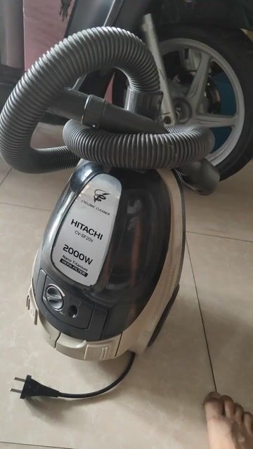 Máy hút bụi Hitachi CV-SF20V. Mua bán Nội thất, đồ gia dụng khác tại Thành phố Thủ Đức Tp Hồ Chí Minh được đăng bởi Tuấn audio hình 1