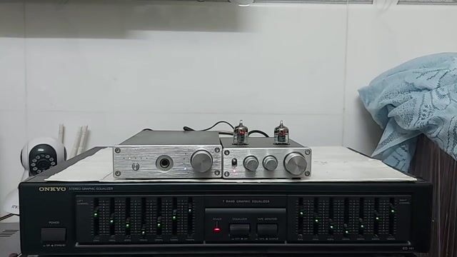 Equalizer ONKYO EQ-101 (Made in Japan). Mua bán Tivi, Âm thanh tại Quận 4 Tp Hồ Chí Minh được đăng bởi Bảo Thanh Collection hình 1