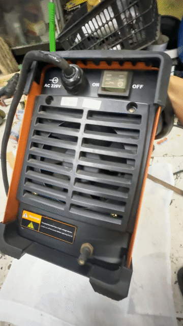 Máy hàn Jasic TIG 250 TIG que Cam Mới trưng bày. Mua bán Đồ chuyên dụng, Giống nuôi trồng tại Quận 12 Tp Hồ Chí Minh được đăng bởi MÀN CỬA GIÁ RẺ hình 1