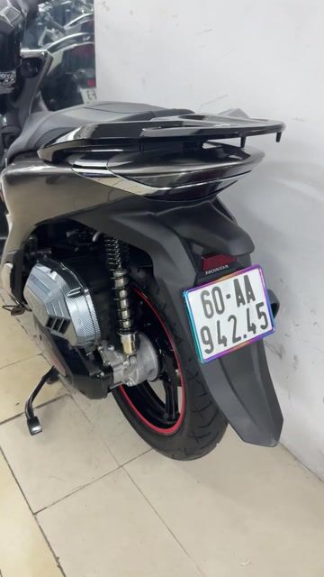 Sh 125i 2025 2000km có góp. Mua bán Xe máy tại Thành phố Biên Hòa Đồng Nai được đăng bởi Xe Máy Sơn Trung Duy hình 1
