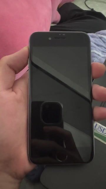 Apple iPhone 6s 32GB Xám. Mua bán Điện thoại tại Quận Thanh Xuân Hà Nội được đăng bởi Duc Nguyen hình 1