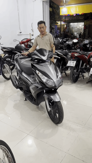 Honda Air Blade 2013 125cc ( có bán góp ). Mua bán Xe máy tại Quận Tân Phú Tp Hồ Chí Minh được đăng bởi cửa hàng xe máy Tuấn Đạt hình 1