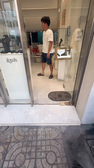 Cho thuê Văn phòng, Mặt bằng kinh doanh Quận 3 Tp Hồ Chí Minh diện tích 34 m² giá 41 triệu/tháng