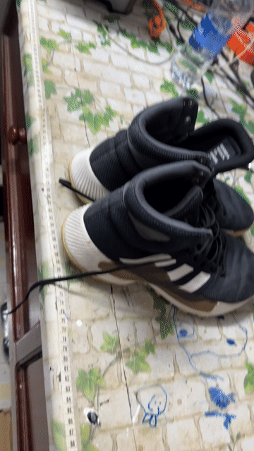 Giày Adidas Pro Bounce Madness -size 42. Mua bán Giày dép tại Quận Bình Thuỷ Cần Thơ được đăng bởi Thầy Tiến 2hand hình 1