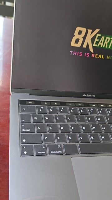 Apple Macbook Pro 2017 Core I7 16GB/256GB Touchbar. Mua bán Laptop tại Thành phố Buôn Ma Thuột Đắk Lắk được đăng bởi Anh 6 hình 1