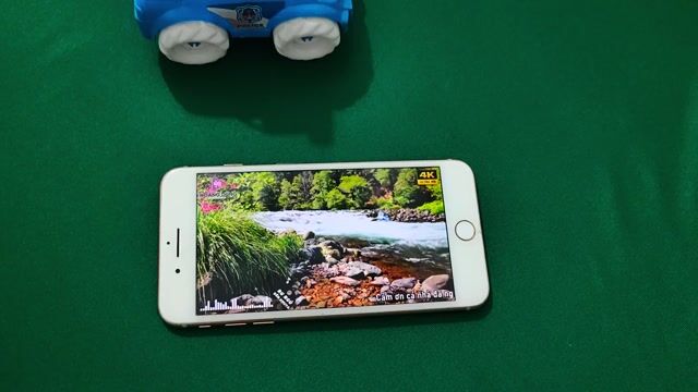 iPhone 8 Plus 64GB Gold. Mua bán Điện thoại tại Huyện Krông Năng Đắk Lắk được đăng bởi sos hình 1