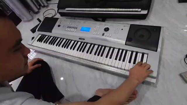 đàn Yamaha dgx220 đẹp, dùng tốt . Mua bán Nhạc cụ tại Thành phố Nha Trang Khánh Hòa được đăng bởi Do Thanh Tam hình 1