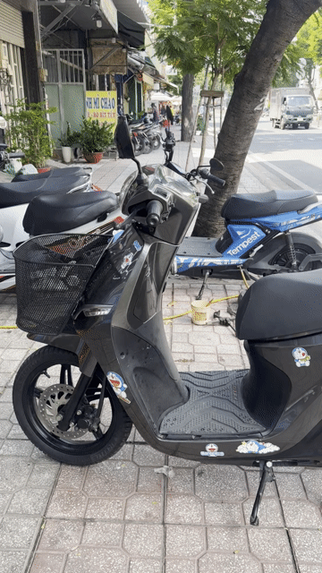 Xe máy điện VinFast Feliz S Đen 68k km. Mua bán Xe máy tại Quận 6 Tp Hồ Chí Minh được đăng bởi Võ Văn Huy hình 1