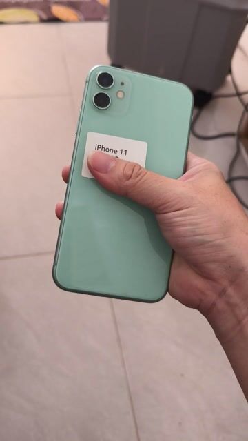 iPhone 11 quốc tế 128GB màu xanh lá, pin 96%. Mua bán Điện thoại tại Huyện Ba Tri Bến Tre được đăng bởi Di Động 35 Ba Tri hình 1