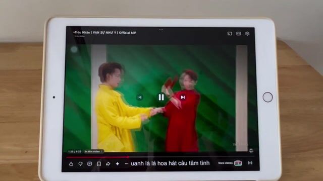 iPad Gen 6 32GB, màn hình 9.7 inch, xuất xứ Mỹ. Mua bán Máy tính bảng tại Thành phố Thuận An Bình Dương được đăng bởi Vi hình 1