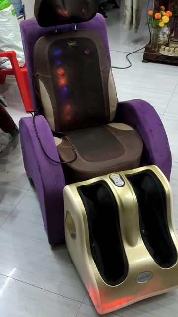 Ghế massage Kazuko Tím Nâu Vàng đã qua sử dụng. Mua bán Bàn ghế tại Thị xã Tân Châu An Giang được đăng bởi TRung Tín hình 1