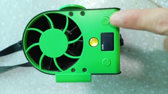 Quạt tích điện TIREK YLD-F17. Mua bán Quạt tại Thành phố Thái Bình Thái Bình được đăng bởi Nguyen Tran hình 1