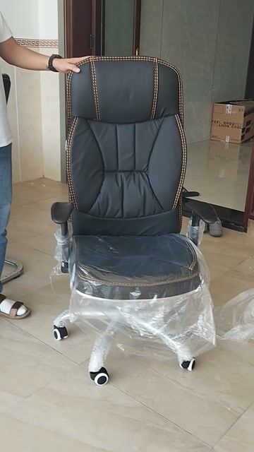 Ghế xoay giám đốc, trưởng phòng . Mua bán Đồ dùng văn phòng tại Quận Cẩm Lệ Đà Nẵng được đăng bởi Ngọcn shop hình 1