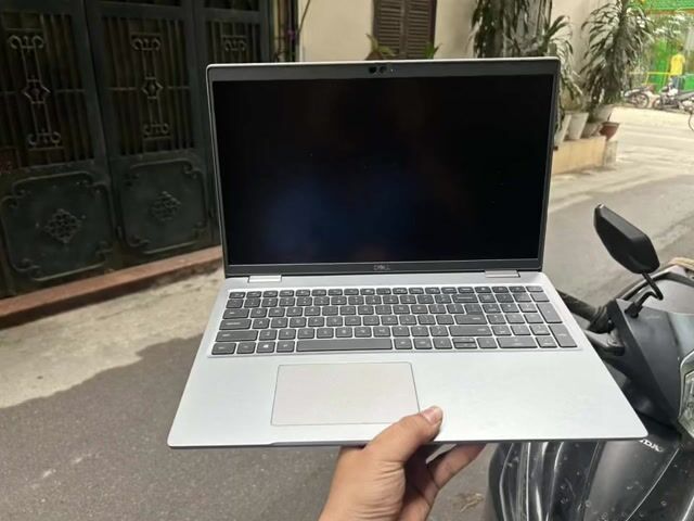 Dell Latitude 5520 i5-1145g7 16GB/256GB. Mua bán Laptop tại Quận Bắc Từ Liêm Hà Nội được đăng bởi Xuân Lộc hình 1
