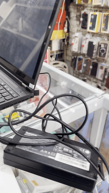 Laptop Thinkpad P50 ram 32 Xeon E3-1535M V5. Mua bán Laptop tại Quận Đống Đa Hà Nội được đăng bởi Hai hình 1