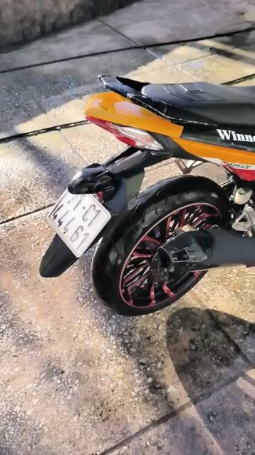 Honda Winner 150 Thể thao. Mua bán Xe máy tại Thành phố Đà Lạt Lâm Đồng được đăng bởi nguyen khang hình 1