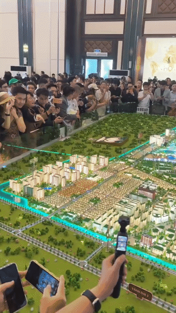 Mua bán Nhà ở Vinhomes SaiGon Park Huyện Hóc Môn Tp Hồ Chí Minh diện tích 50 m² giá 5 tỷ