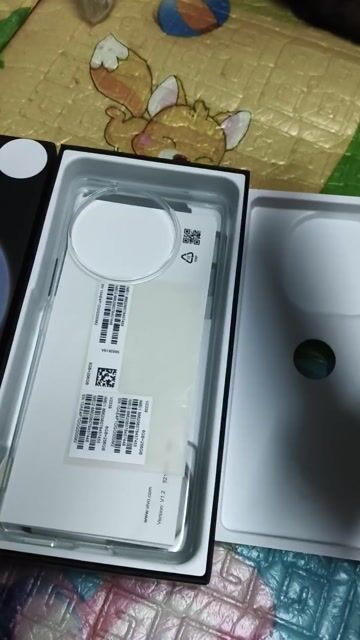 Vivo V30e 256GB Trắng. Mua bán Điện thoại tại Quận 1 Tp Hồ Chí Minh được đăng bởi Toàn thắng sĩ mobi hình 1