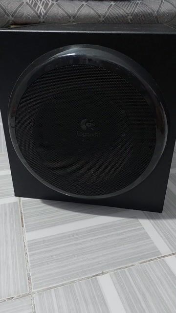 Loa siêu trầm Logitech Đen Sống động. Mua bán Tivi, Âm thanh tại Huyện Củ Chi Tp Hồ Chí Minh được đăng bởi Đà Trần Trung hình 1