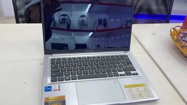 Asus Vivobook 14 Oled i5-12500H 16GB/512GB 14 inch. Mua bán Laptop tại Quận Ninh Kiều Cần Thơ được đăng bởi Mạc Bá Sơn hình 1