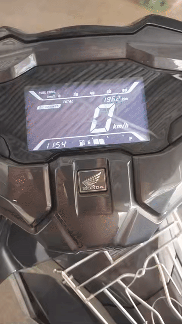 Honda Air Blade Xám Xe tay ga. Mua bán Xe máy tại Thị xã Bình Long Bình Phước được đăng bởi Huy hoàng hình 1