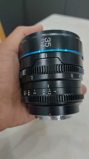 Ống kính Sirui 35 F1.2 Sony Đen. Mua bán Máy ảnh, Máy quay tại Huyện Long Thành Đồng Nai được đăng bởi Thuận hình 1