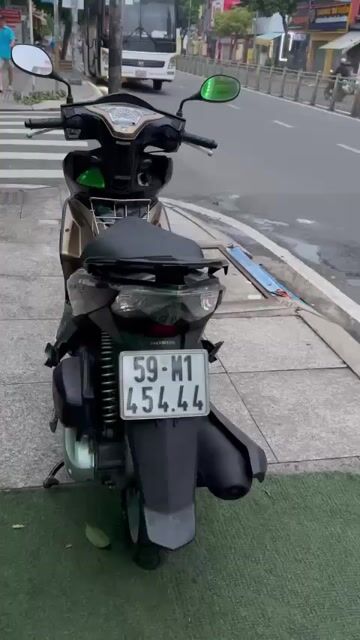 bán Airblade 125 Fi vàng đồng có rì mốt tìm xe. Mua bán Xe máy tại Quận 11 Tp Hồ Chí Minh được đăng bởi nguyenxuanthinh quận tân phú  hình 1