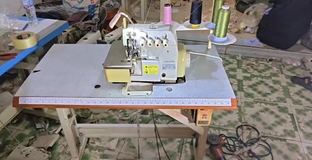 Máy may công nghiệp Jack 4 chỉ bàn ngắn 90cm. Mua bán Đồ chuyên dụng, Giống nuôi trồng tại Huyện Bình Chánh Tp Hồ Chí Minh được đăng bởi Trung Tính hình 1