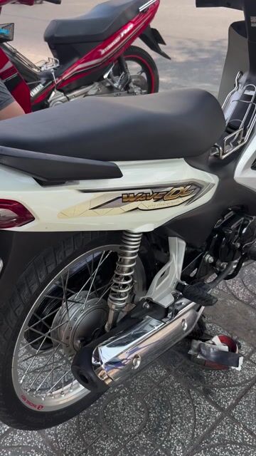 Honda Wave Alpha 2022 Trắng. Mua bán Xe máy tại Quận 8 Tp Hồ Chí Minh được đăng bởi Long Hải hình 1